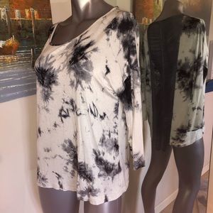 Rain 🤩 NWT tie die fun top